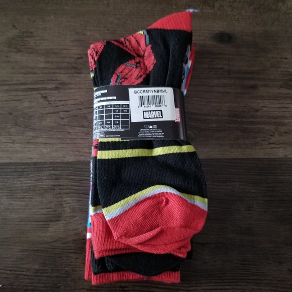 Marvel crew socks - 3 Pairs - Picture 2 of 9